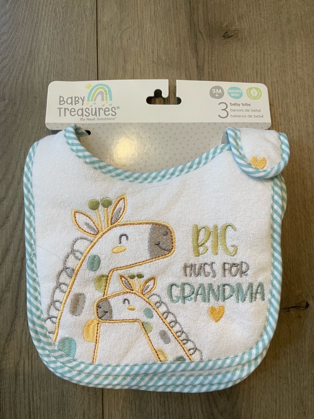 Baby Treasures Blue-Trim Giraffe Bib - Big Hugs for Grandma